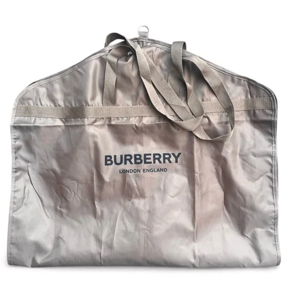 Authentic Burberry Khaki Garment Bag Never Used - Picture 7 of 8